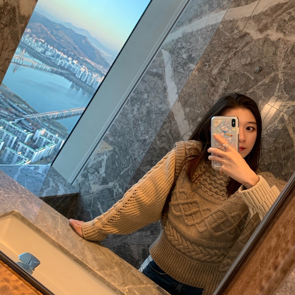 Meet your Posher, Luceo